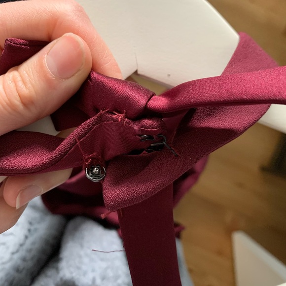 Vera Wang bridesmaid dress in Wine - Picture 5 of 5